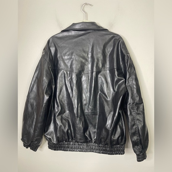 Bershka NWT 90s Leather effect Oversized Faux Leather Bomber Jacket Sz M - Picture 10 of 12